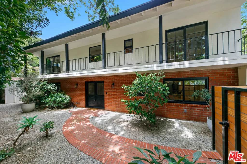30601 Sicomoro Drive, Malibu, CA — listing photo 1