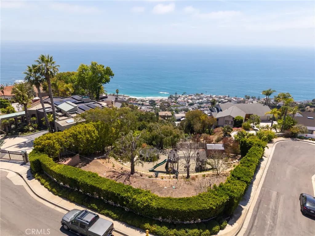 719 Davis Way, Laguna Beach, CA — listing photo 1