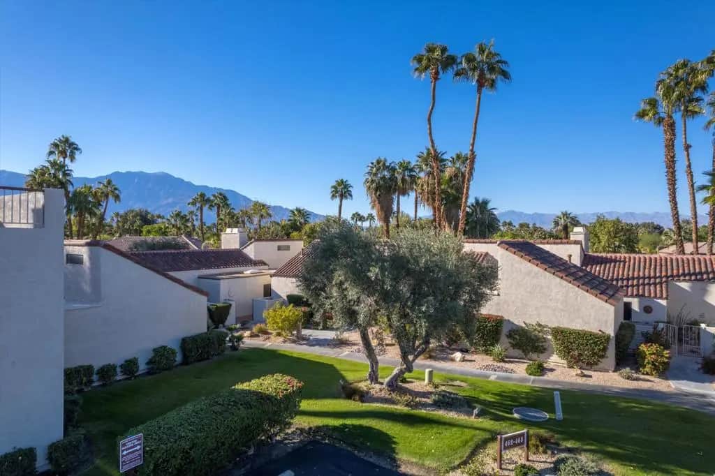 464 Sunningdale Drive, Rancho Mirage, CA — listing photo 1