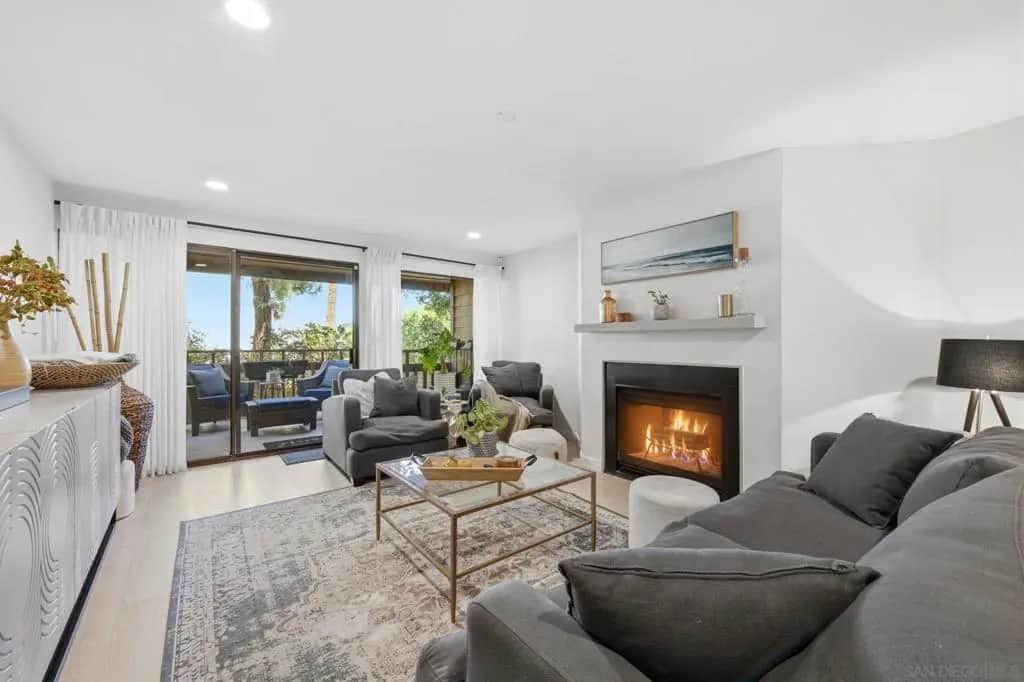 2928 Lawrence, San Diego, CA — listing photo 1