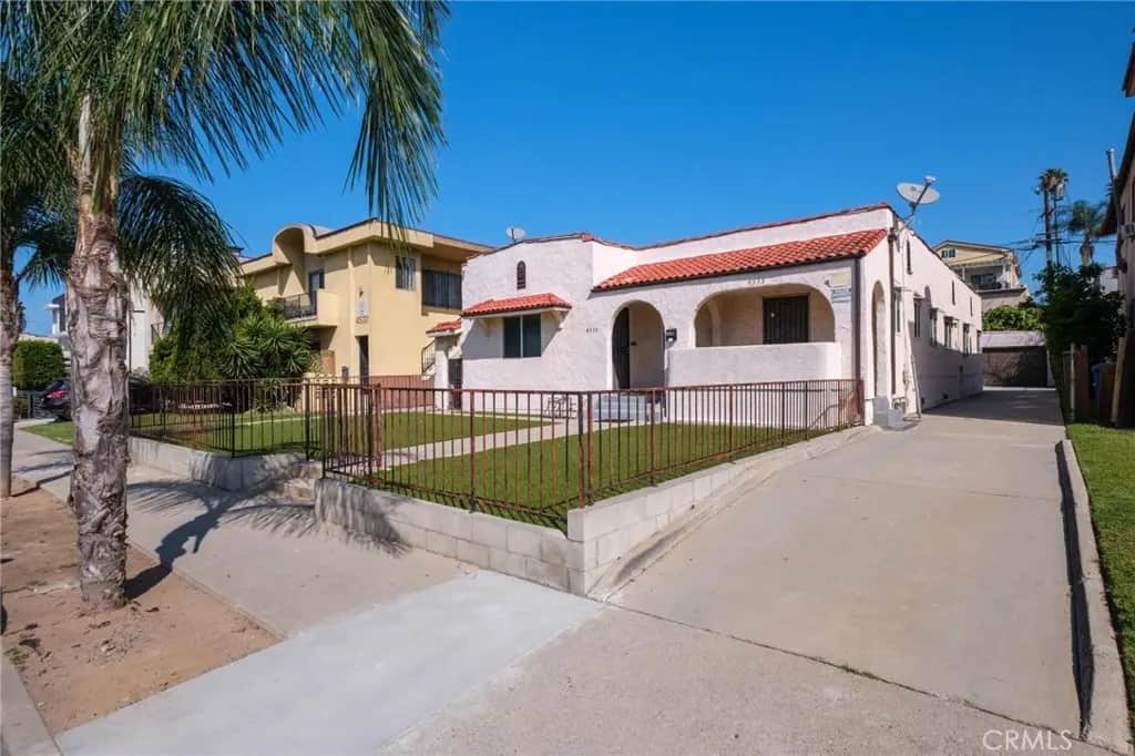 4533 Saturn, Los Angeles, CA — listing photo 1