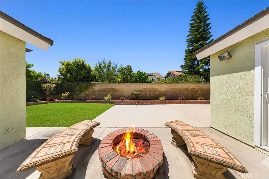 13791 Solitaire, Irvine, CA — listing photo 1