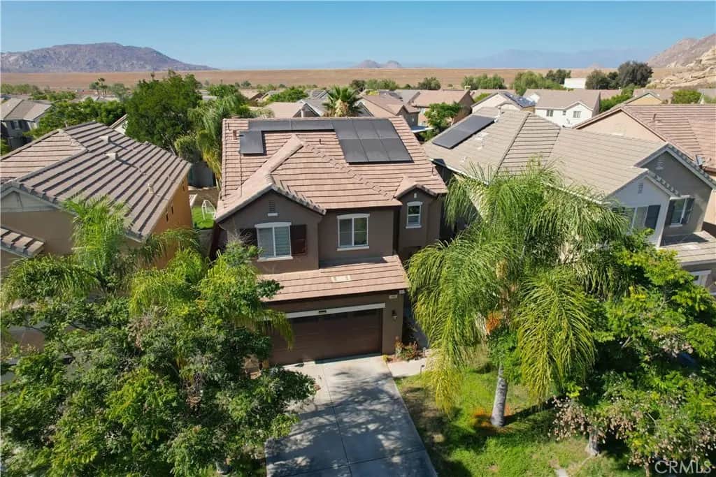 1888 Brockstone, Perris, CA — listing photo 1