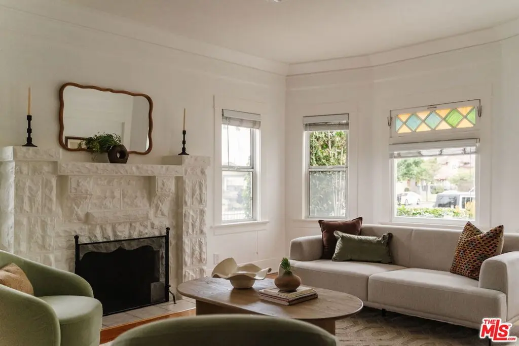 1476 W 37th Drive, Los Angeles, CA — listing photo 1
