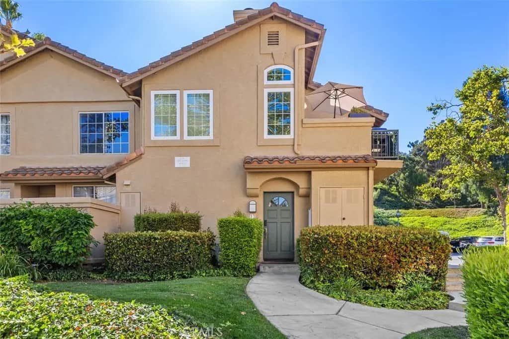 12 Hillgate Place, Aliso Viejo, CA — listing photo 1