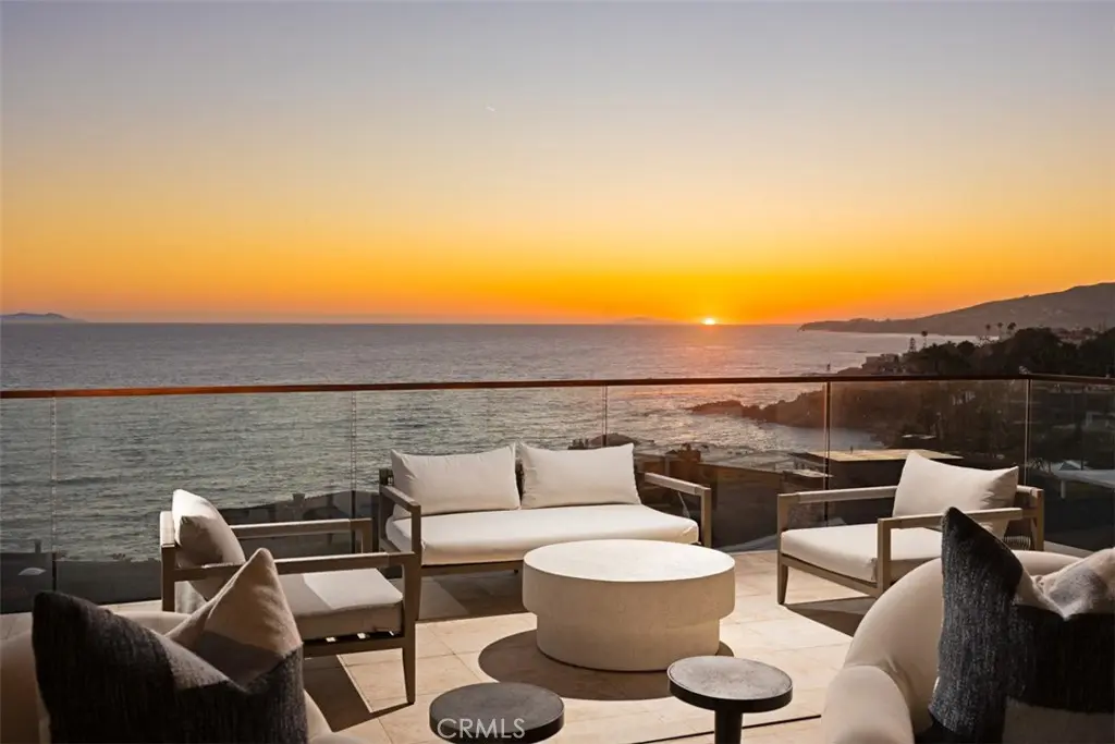 2615 Victoria, Laguna Beach, CA — listing photo 1