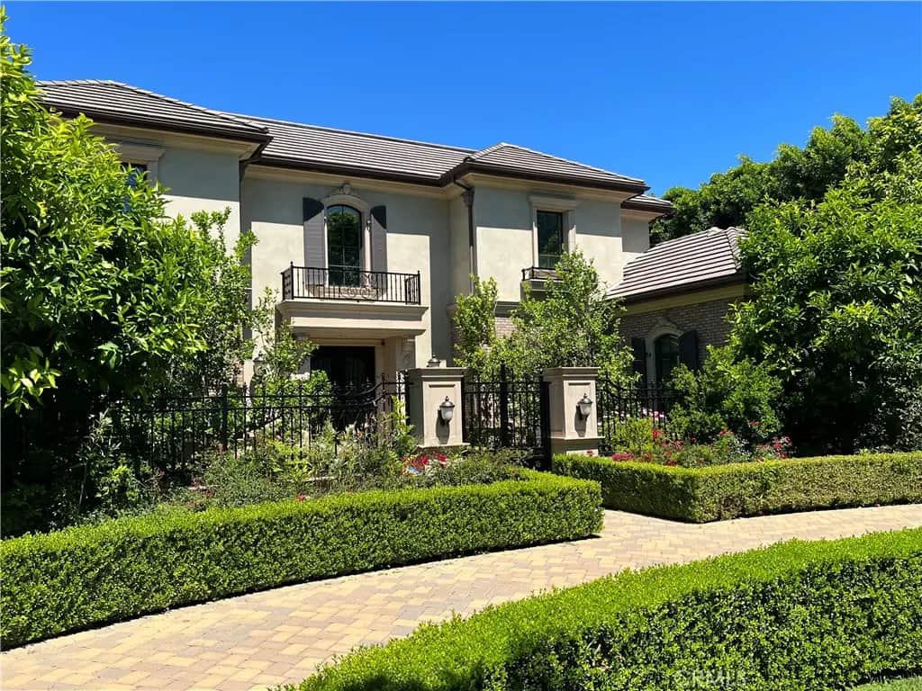 355 W Palm Dr, Arcadia, CA — listing photo 1