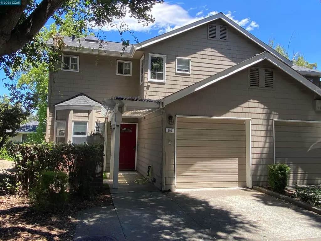 209 Hidden Creek Ct, Martinez, CA — listing photo 1