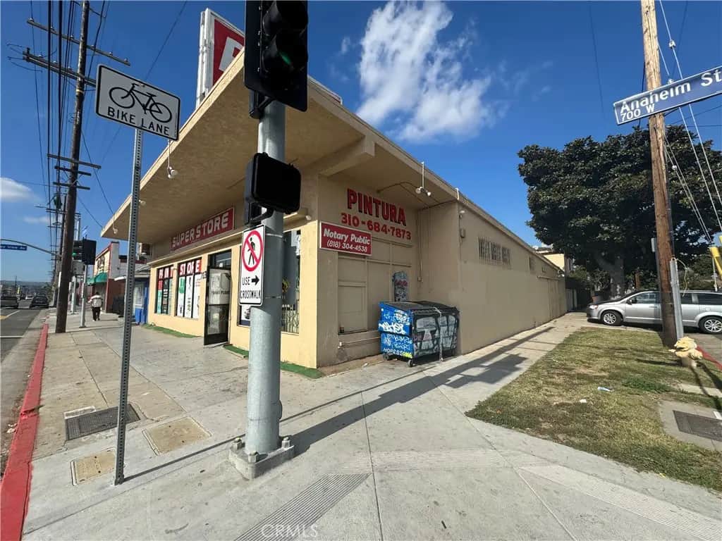 703 W Anaheim, Wilmington, CA — listing photo 1