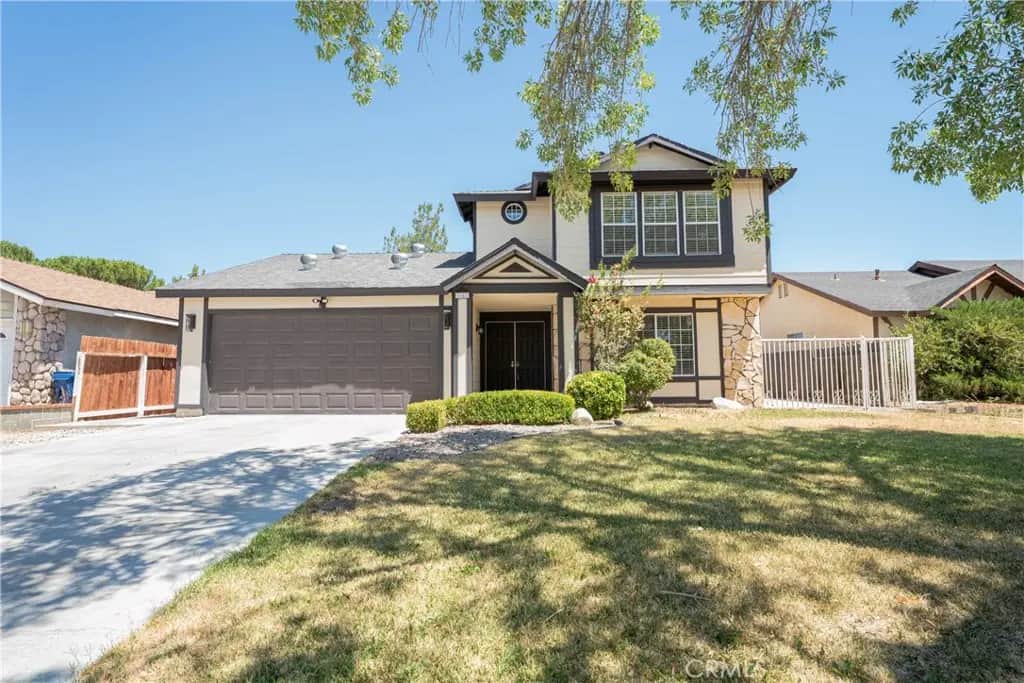 5347 E Avenue R11, Palmdale, CA — listing photo 1