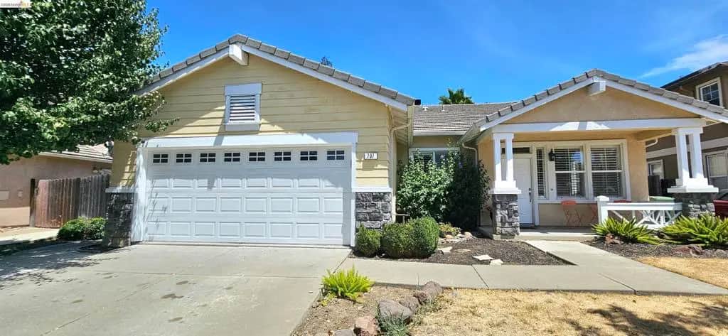 707 Thompsons Dr, Brentwood, CA — listing photo 1