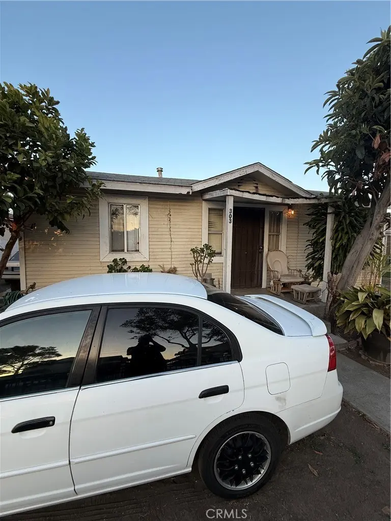 303 N Jackson Street, Santa Ana, CA — listing photo 1