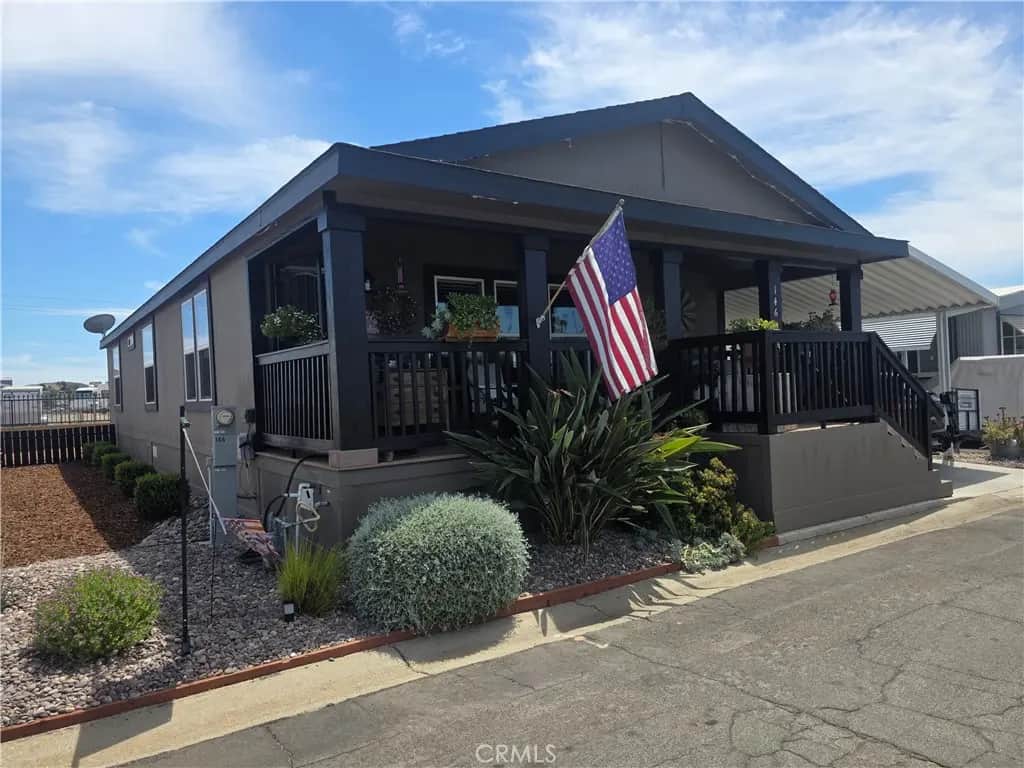 27150 Shadel 146, Menifee, CA — listing photo 1