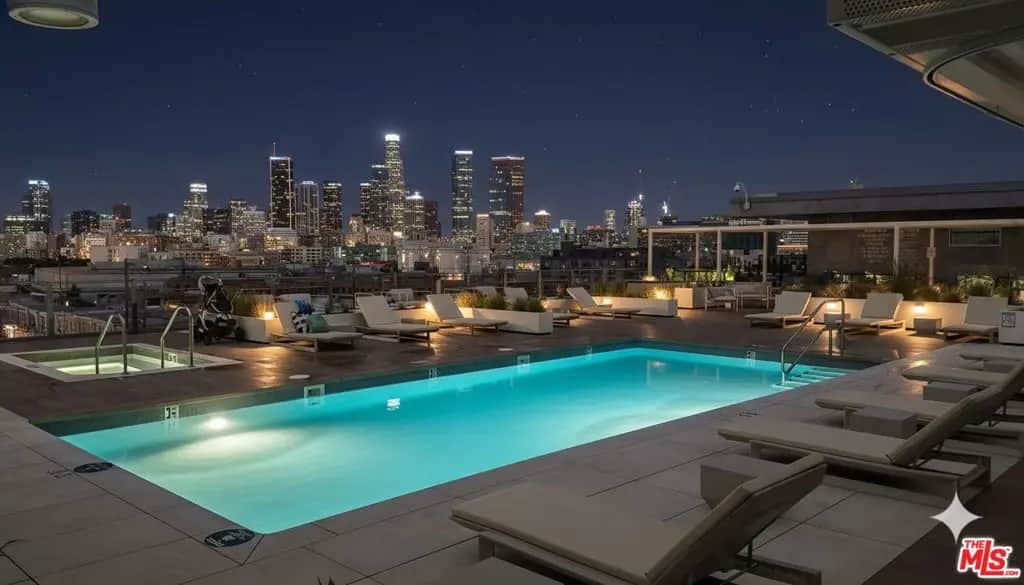 527 Molino Street 202, Los Angeles, CA — listing photo 1
