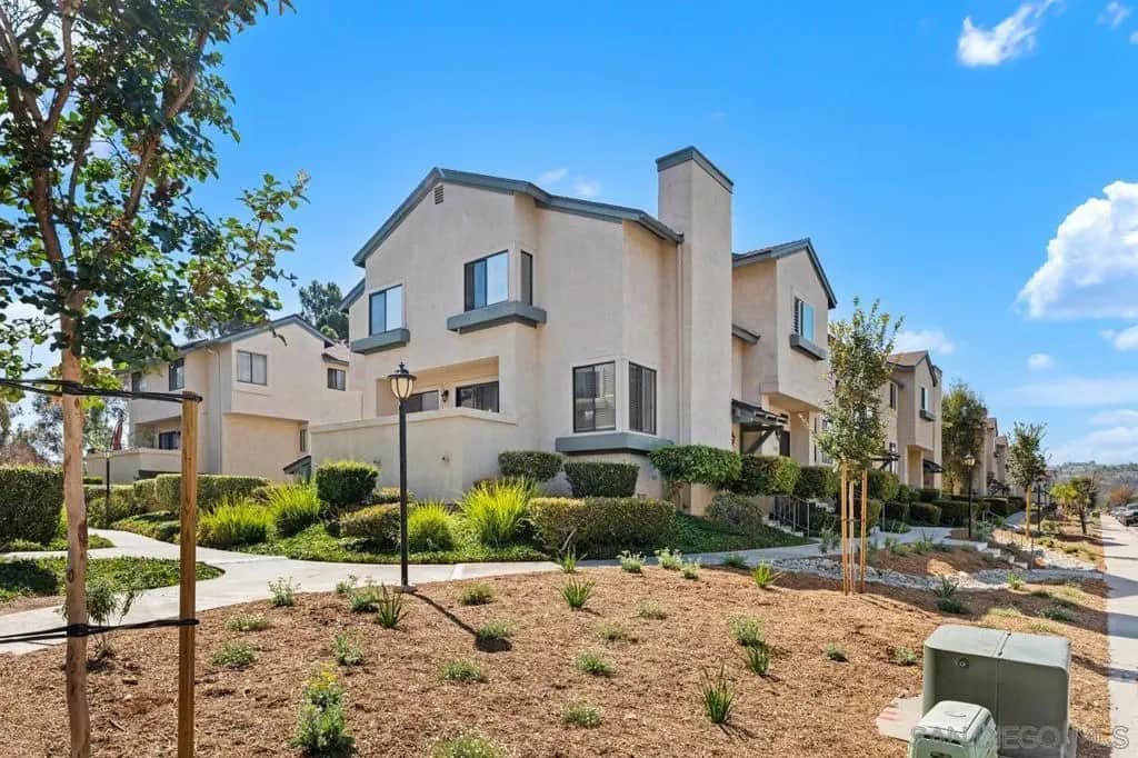 9983 Paseo Montril, San Diego, CA — listing photo 1