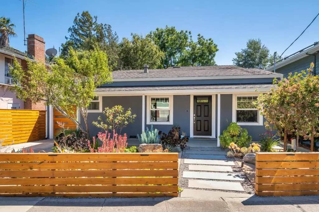 2667 San Carlos Avenue, San Carlos, CA — listing photo 1