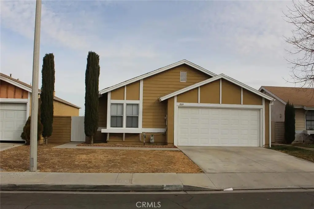2819 Juniper Drive, Palmdale, CA — listing photo 1