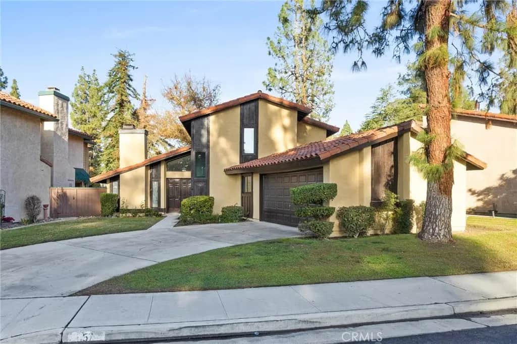 4157 Pinewood Lake, Bakersfield, CA — listing photo 1