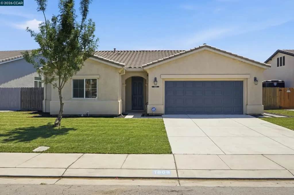 1608 Sephos St, Manteca, CA — listing photo 1