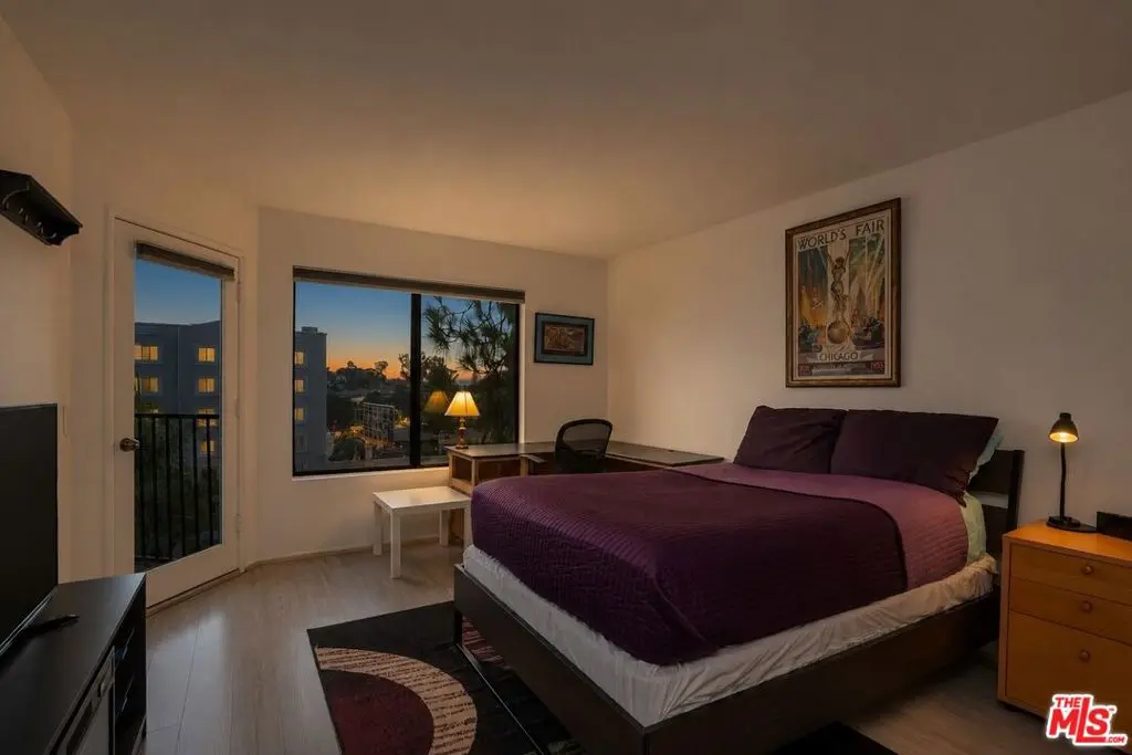 1942 Grace Avenue 217, Los Angeles, CA — listing photo 1