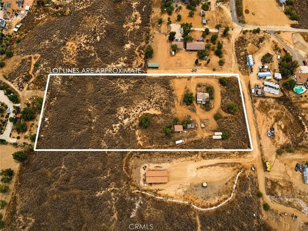 15953 Cajalco Road, Perris, CA — listing photo 1