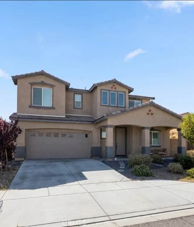 16137 Hamilton Court, Victorville, CA — listing photo 1