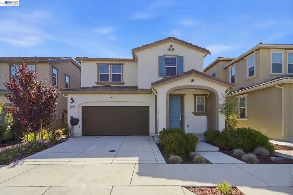 7149 Diamond Ave, Tracy, CA — listing photo 1