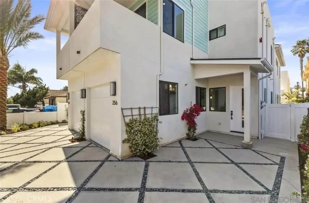 178 Dahlia, Imperial Beach, CA — listing photo 1