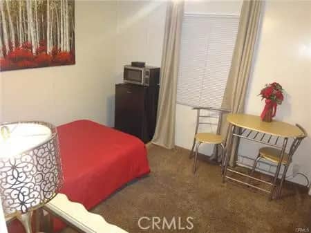 800 S Palm Avenue B, Hemet, CA — listing photo 1