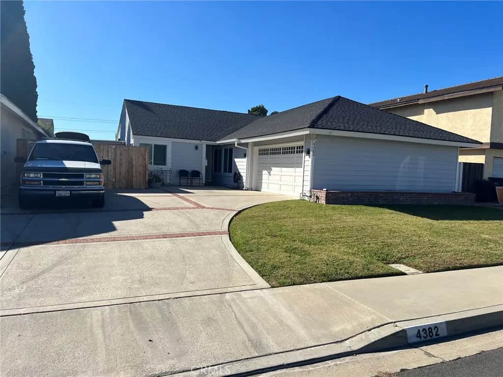 4382 Skylark Street, Irvine, CA — listing photo 1