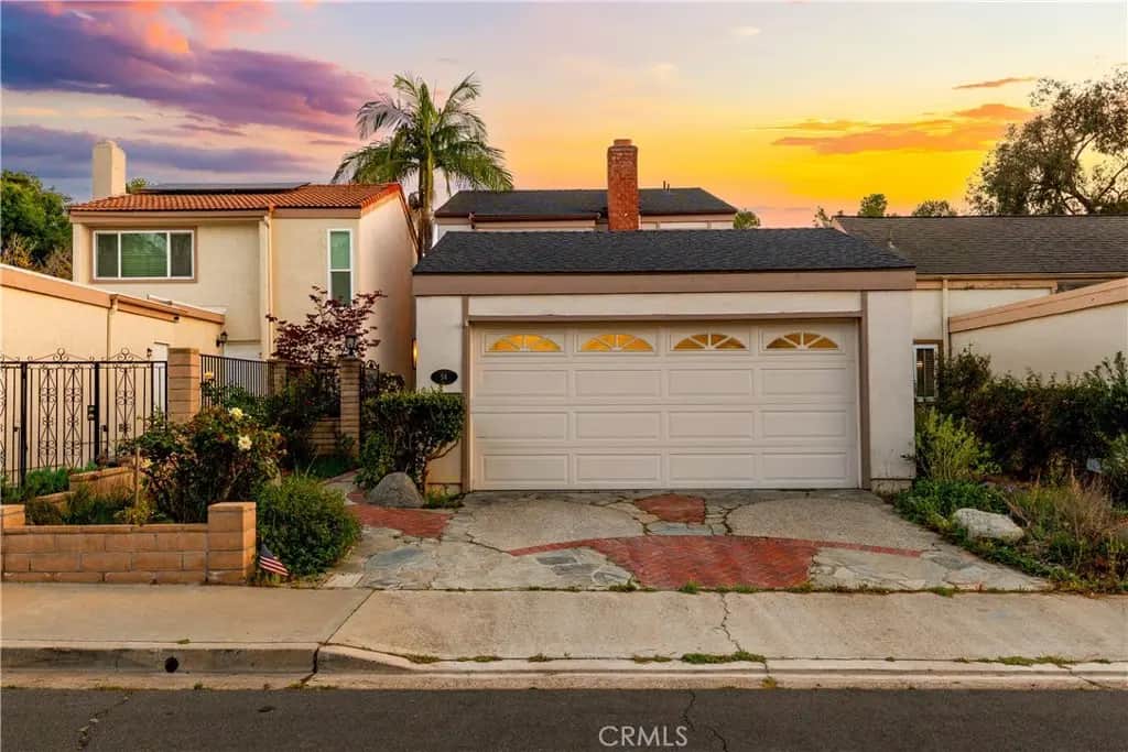 54 Willow Tree, Irvine, CA — listing photo 1