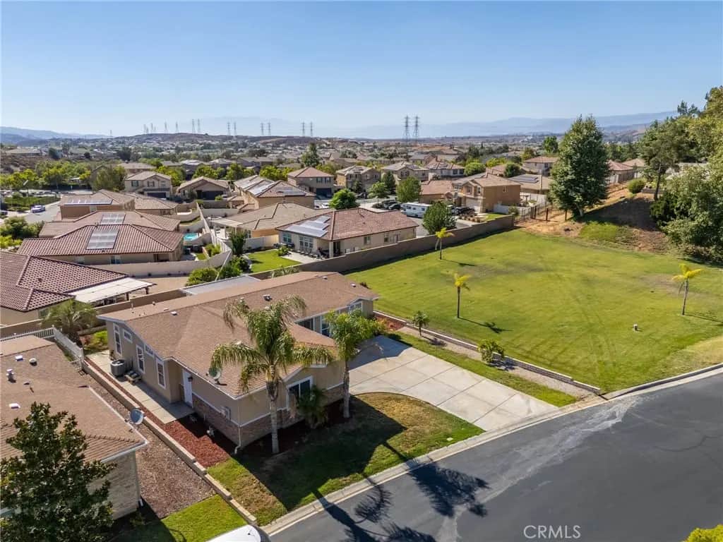 10961 Desert Lawn (508 Poplar) Drive 508, Calimesa, CA — listing photo 1