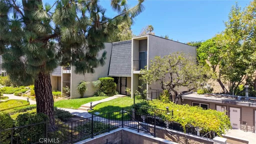 1225 Rosecrans 36A, Fullerton, CA — listing photo 1