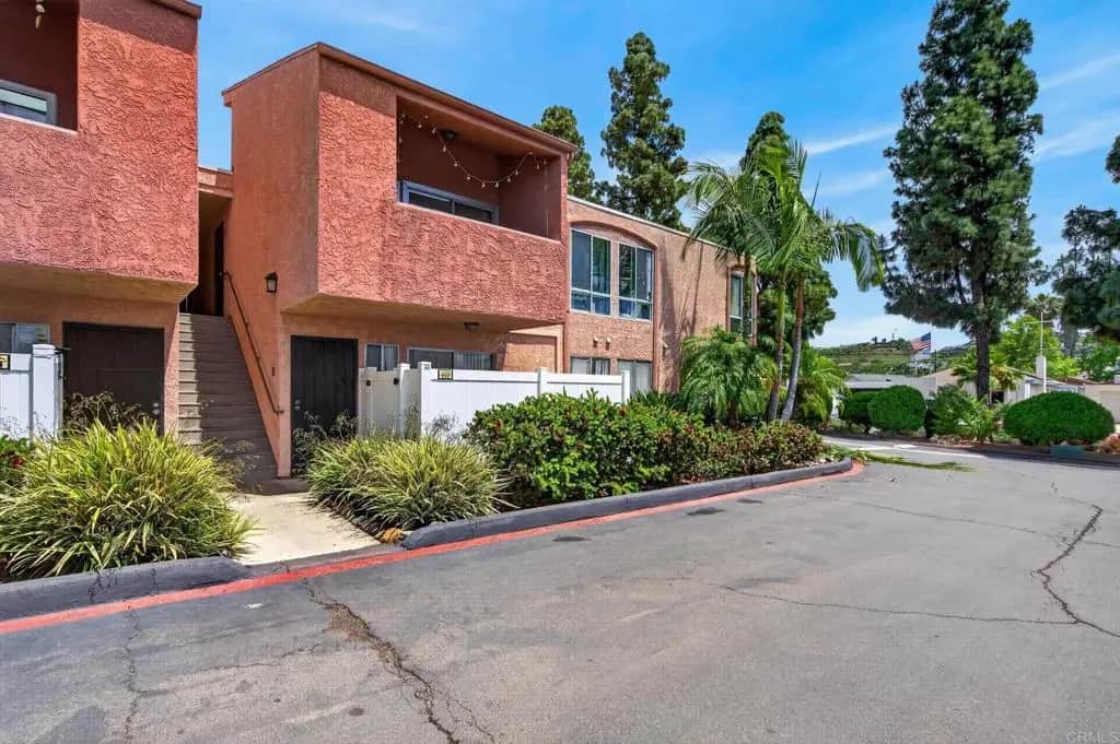 7750 Margerum Ave, San Diego, CA — listing photo 1