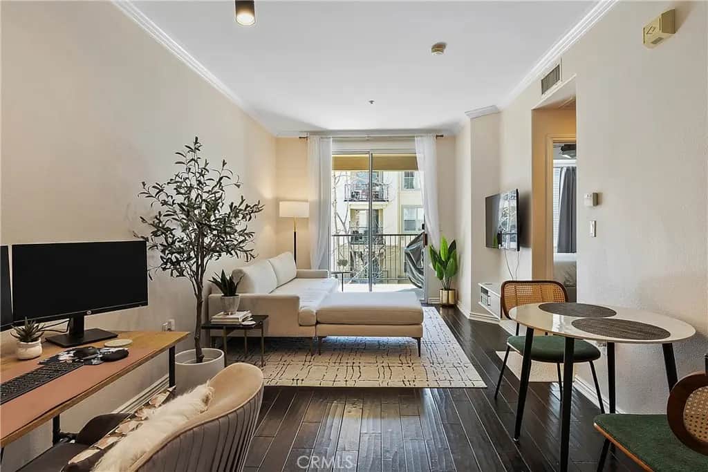 3338 Watermarke, Irvine, CA — listing photo 1