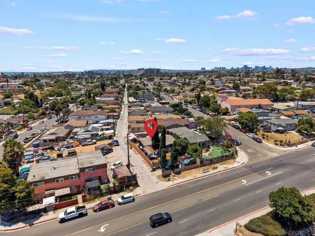 1916 S 43rd St, San Diego, CA — listing photo 1