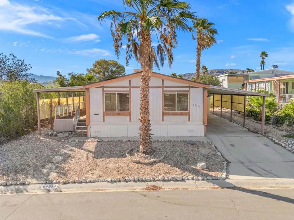 69546 Parkside Drive, Desert Hot Springs, CA — listing photo 1