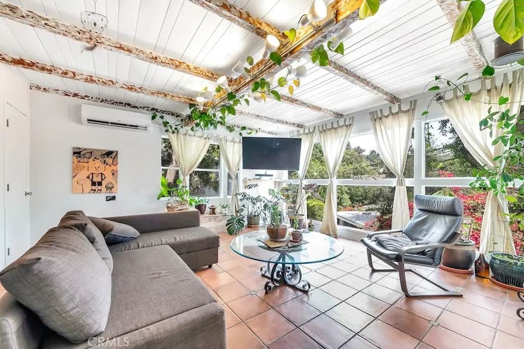 8869 Lookout Mountain Ave, Los Angeles, CA — listing photo 1