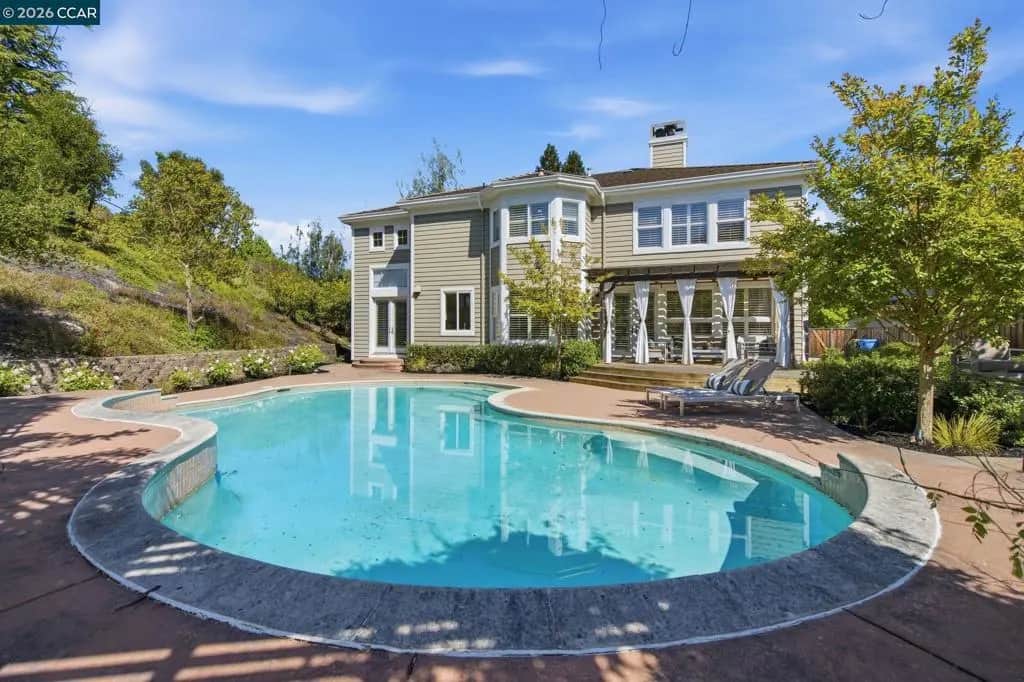 2151 Sky View Ct, Moraga, CA — listing photo 1