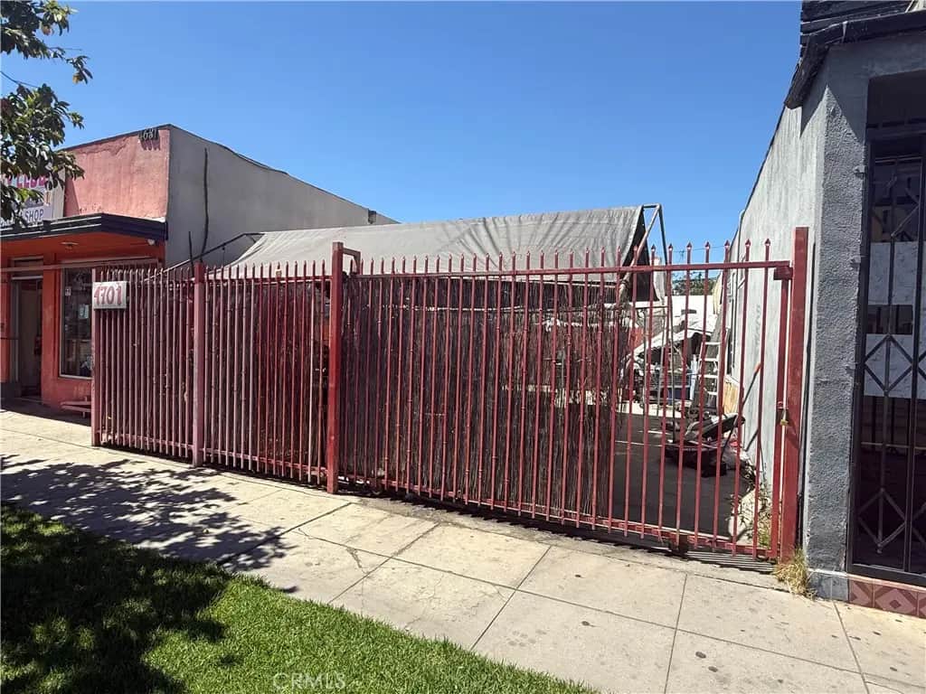 4701 1/2 E Compton Boulevard, Compton, CA — listing photo 1
