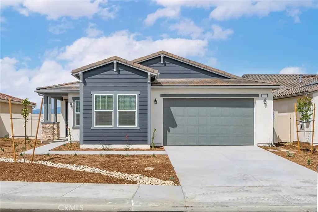 3315 Larson Drive, San Jacinto, CA — listing photo 1