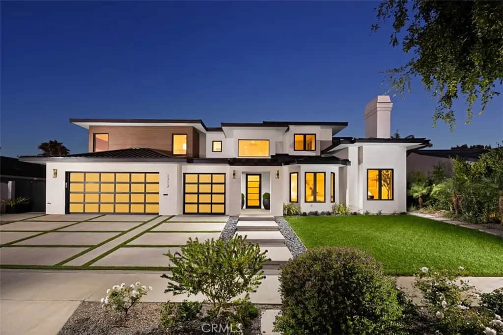 1312 Dover Drive, Newport Beach, CA — listing photo 1