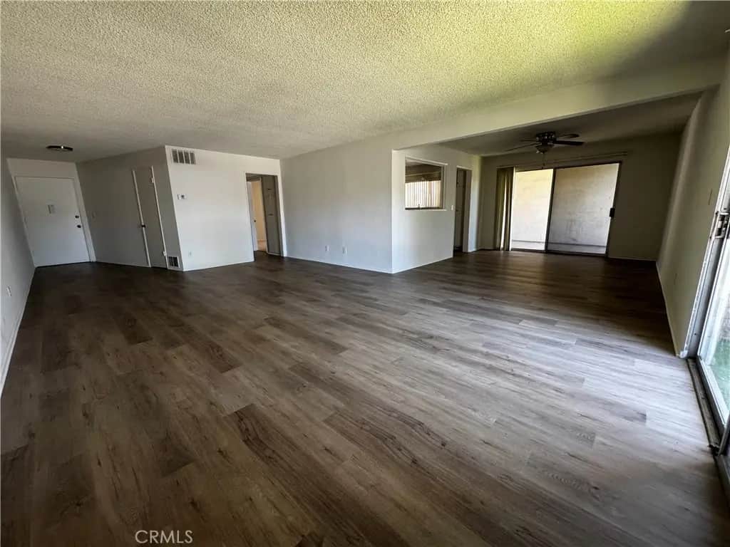 475 E Cypress 300, Redlands, CA — listing photo 1