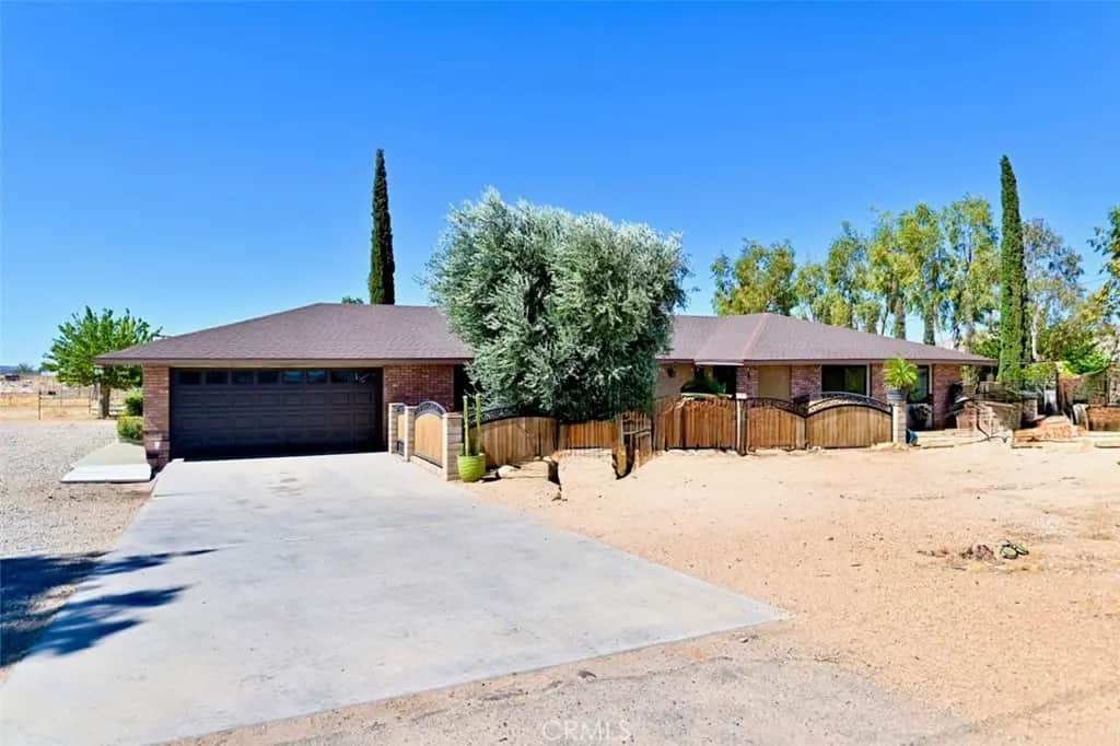 16440 Eucalyptus, Hesperia, CA — listing photo 1