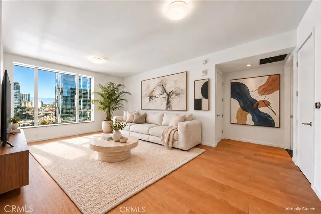 889 Francisco St 1210, Los Angeles, CA — listing photo 1