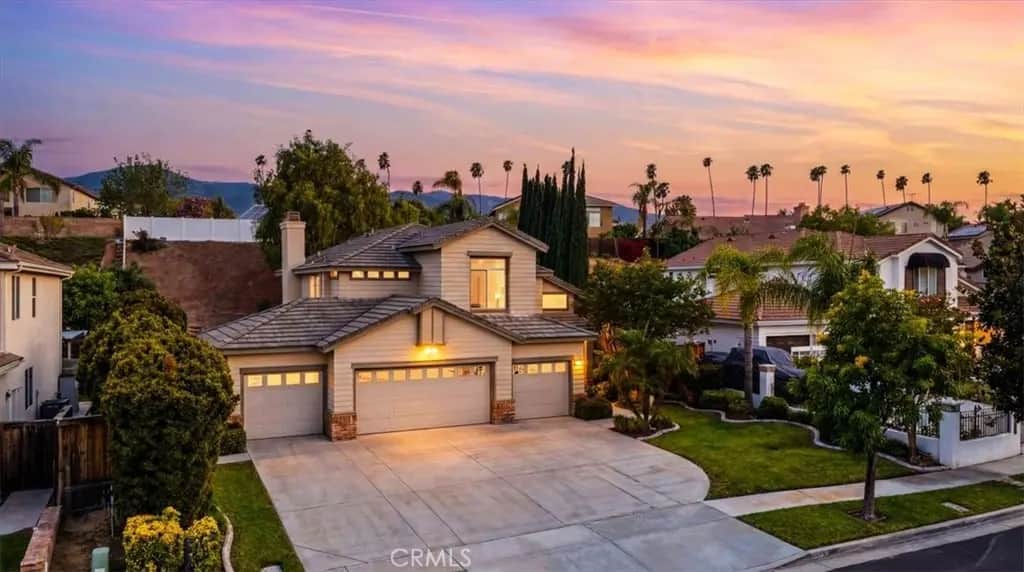 1584 Meadowlark, Corona, CA — listing photo 1