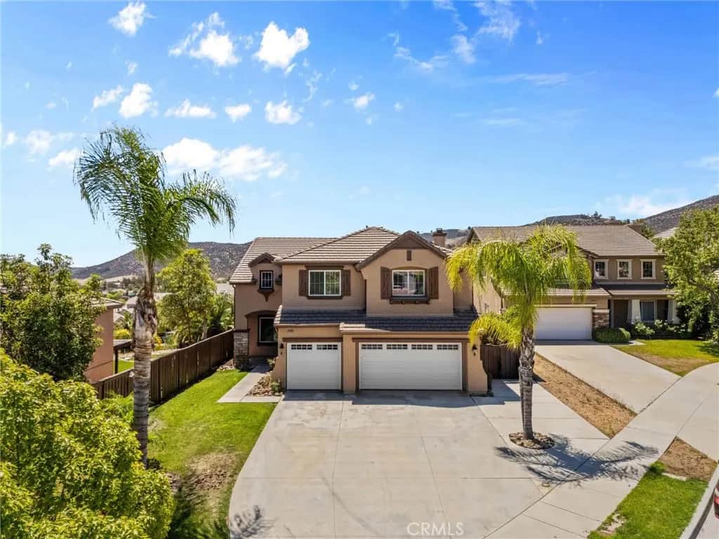 31926 Hyacinth Court, Lake Elsinore, CA — listing photo 1