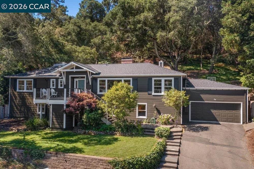 59 El Toyonal, Orinda, CA — listing photo 1