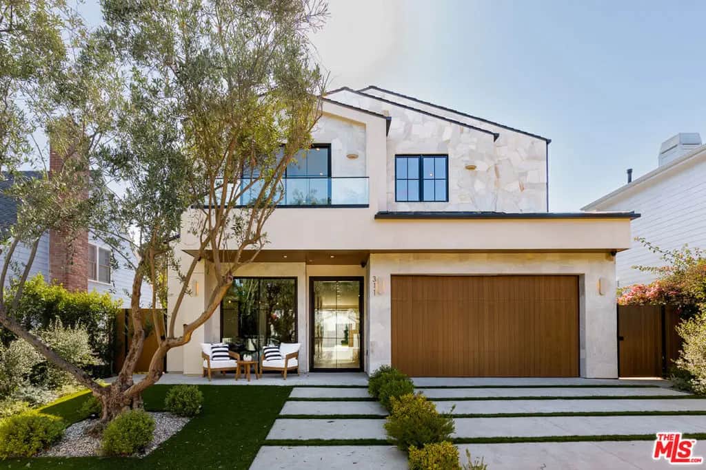 311 N Bowling Green Way, Los Angeles, CA — listing photo 1