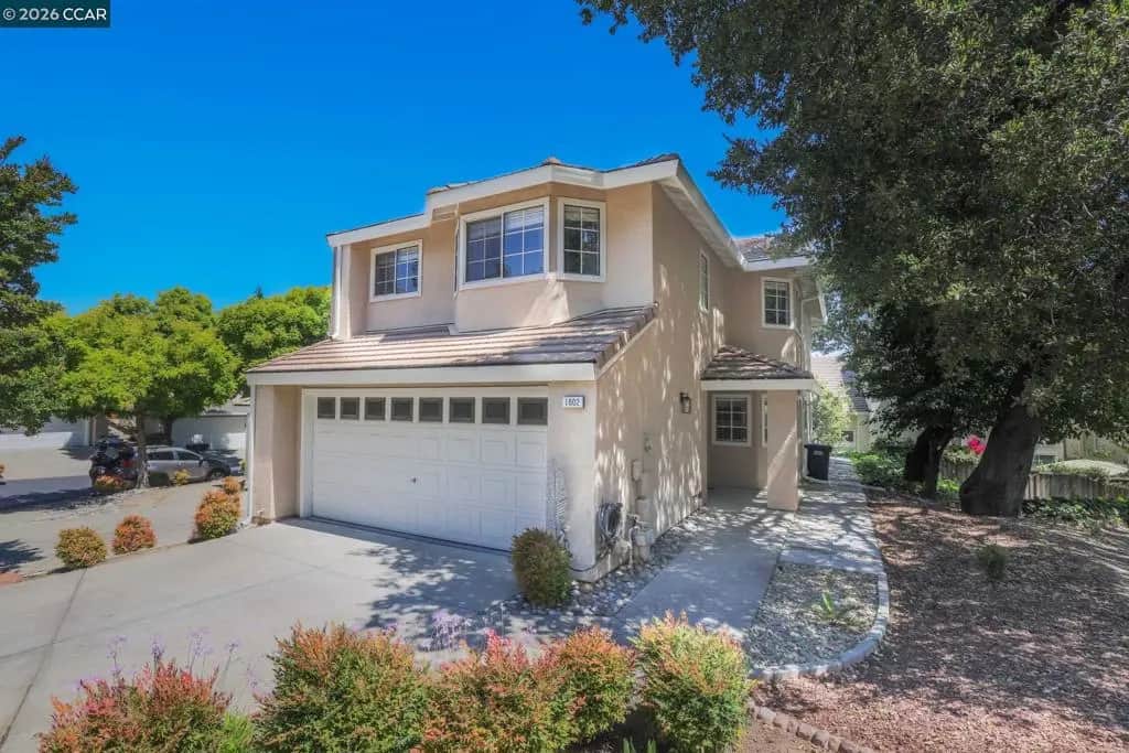 1002 Pinehurst Ct, Concord, CA — listing photo 1